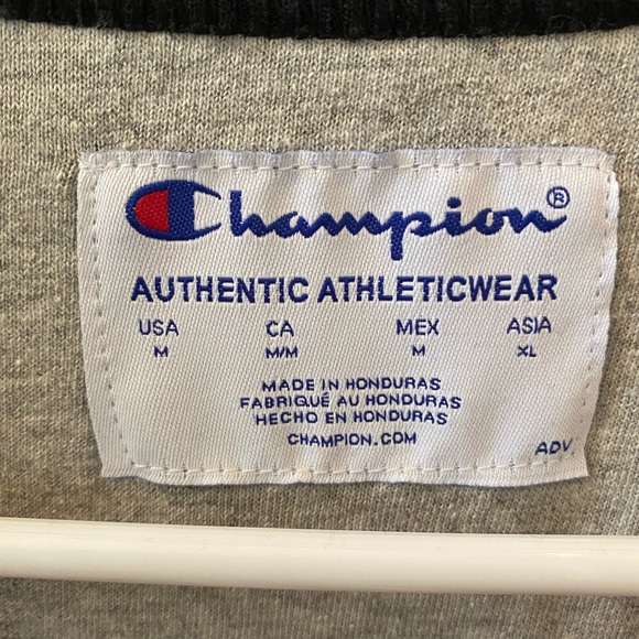 Black Champion Crewneck Size M - Picture 3 of 3